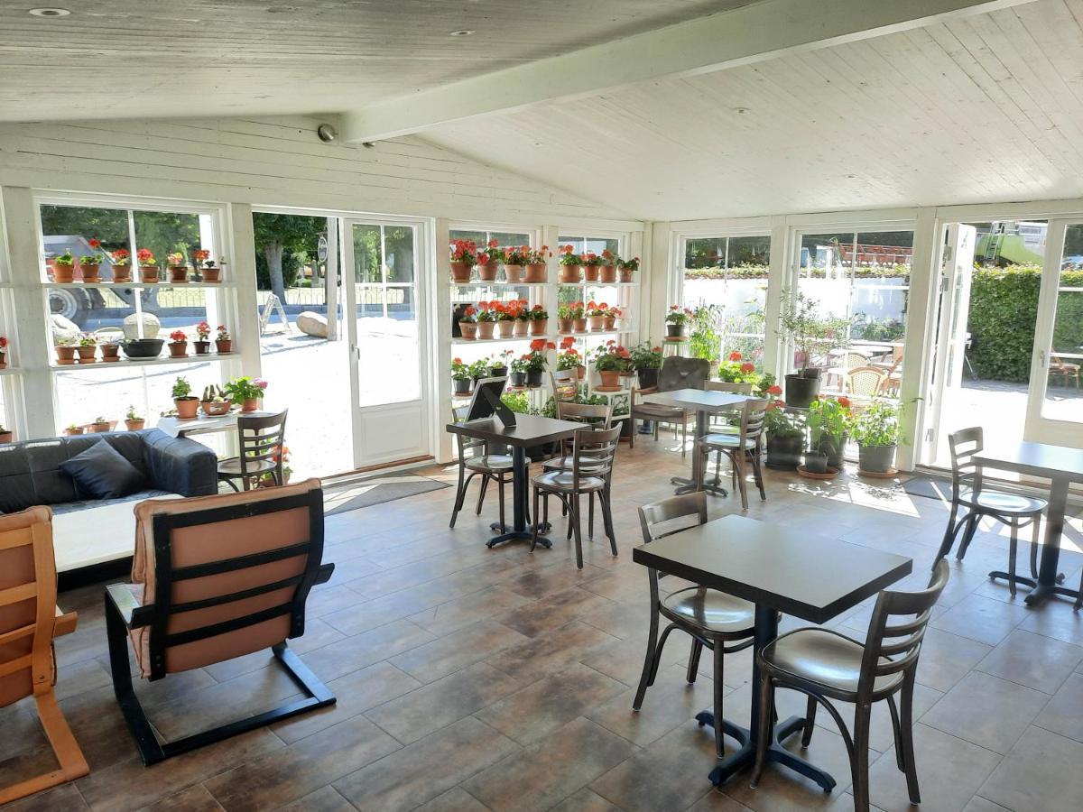 Hoby Gard Bed & Breakfast Borrby Exterior photo